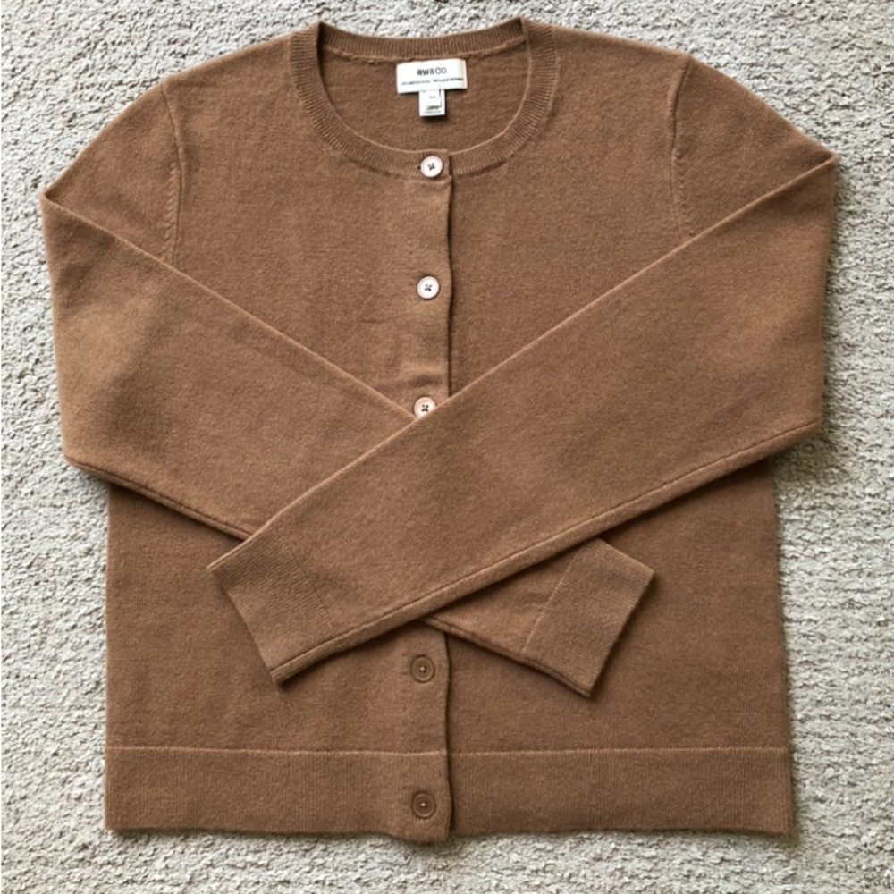 RW&CO 100% Merino Cardigan. NWOT.